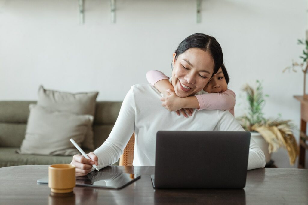 Healthy Tech Habits when Working from Home